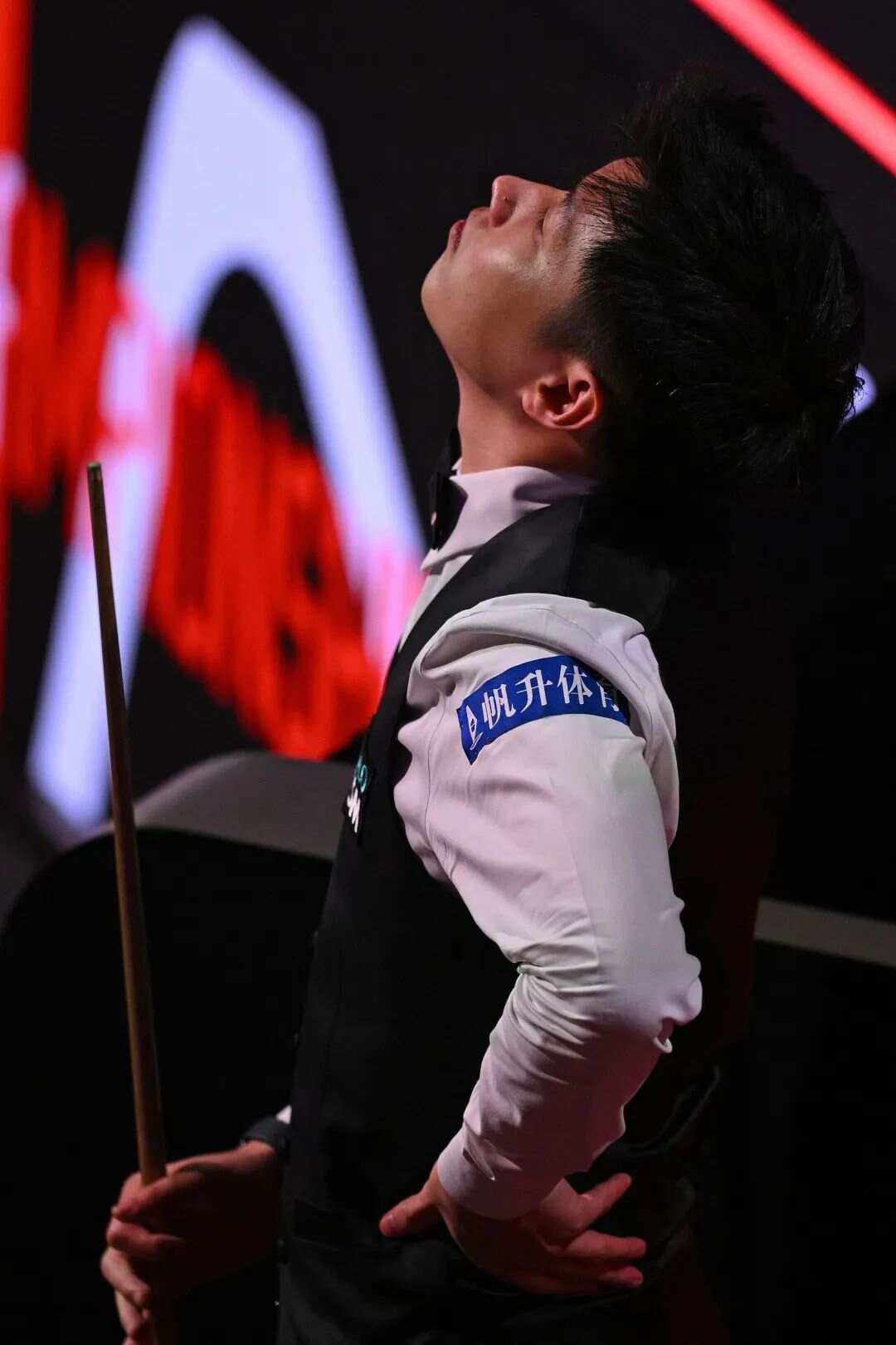 我们期待更 我们期待更