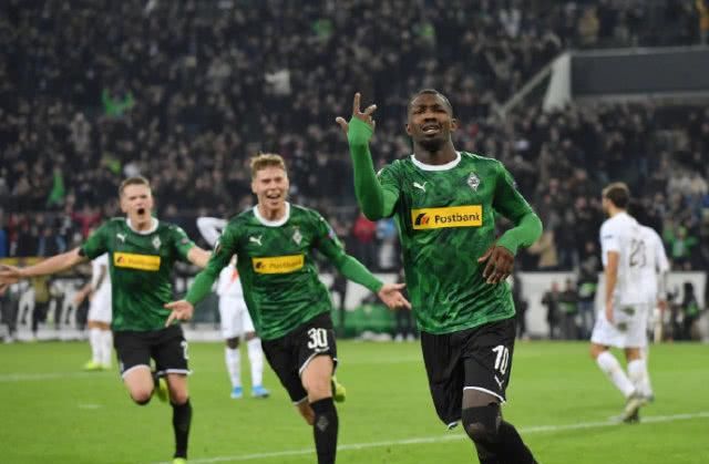 1年后重返 1年后重返