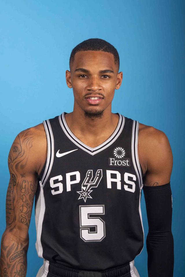 整场比赛中 整场比赛中